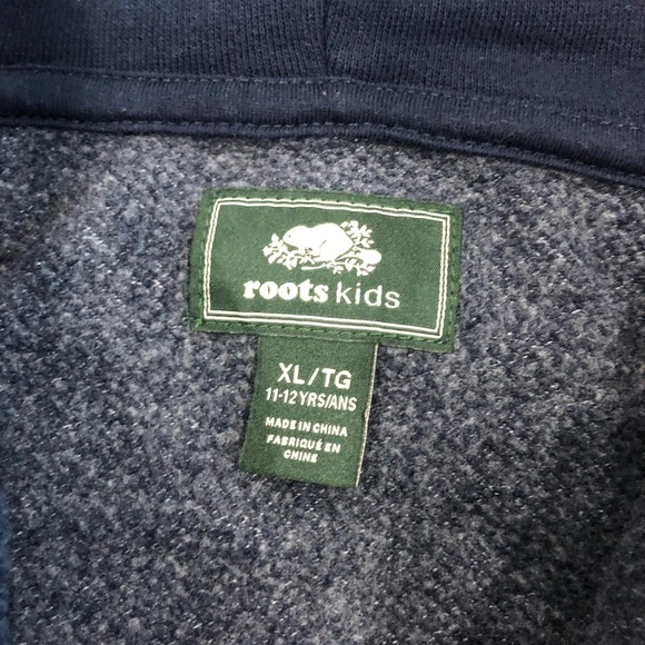 Roots Boys Zipup Sweater - Picture 2 of 3